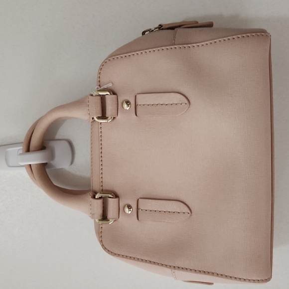 #493 FURLA Powder pink mini w/strap. Preloved item sold as is - Picture 6 of 7